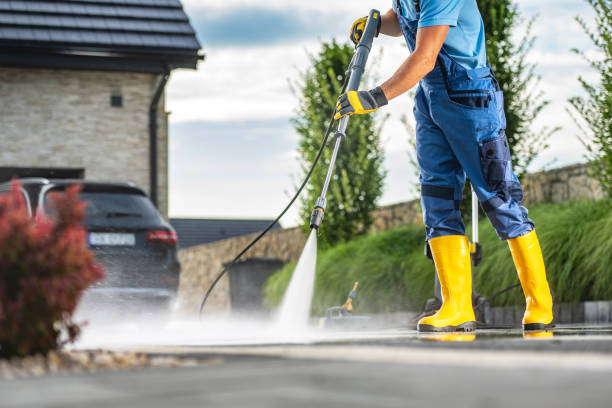 Why Choose Our Certified Pressure Washing Experts for Your Project Needs in Superior, AZ?